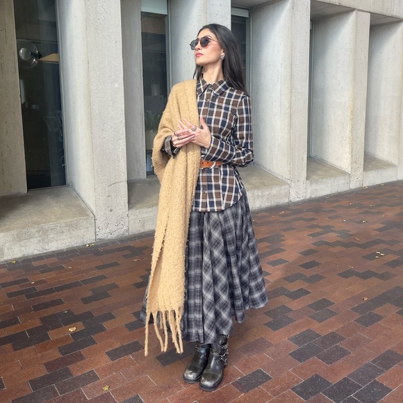 Meet your Posher, Perla - Picture 2 of 7